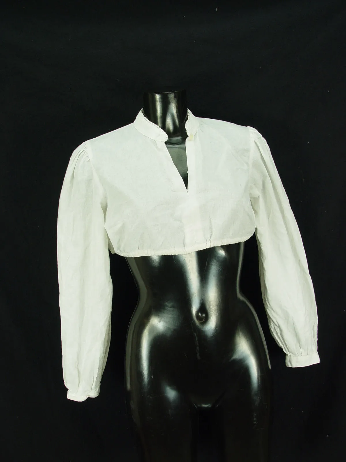 Gr44 Dirndlbluse mit Stehkragen  Bluse für Dirndl Trachtenbluse B3039