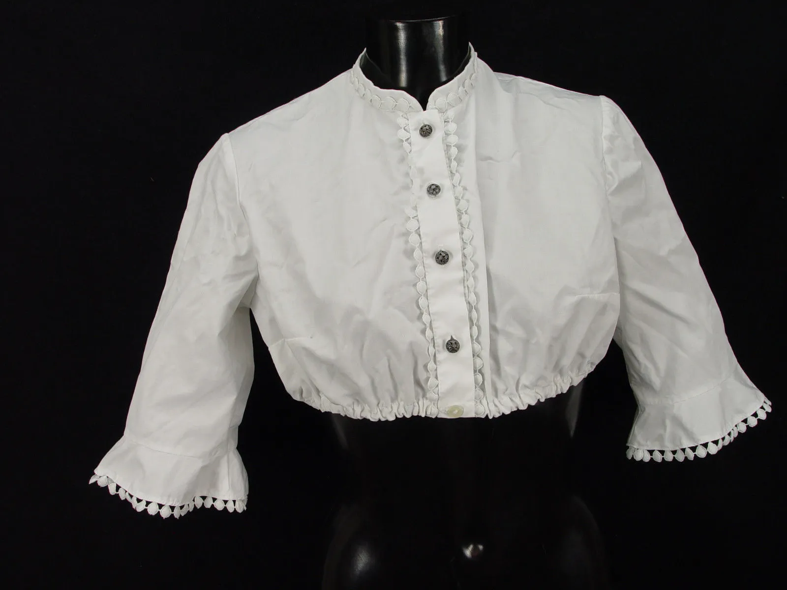 Gr44 Dirndlbluse  mit Stehkragen  Bluse für Dirndl Trachtenbluse B3310