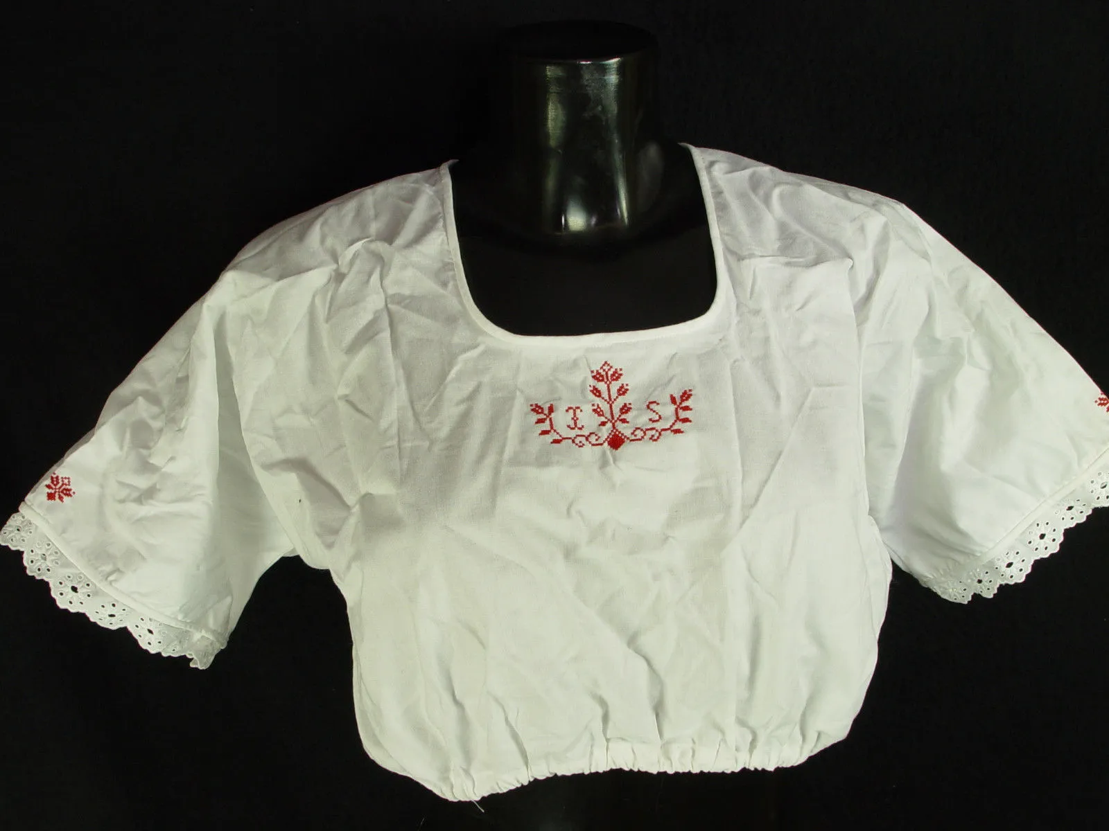 Gr.46 Dirndlbluse  mit rundem Ausschnitt  Bluse für Dirndl Trachtenbluse B2790